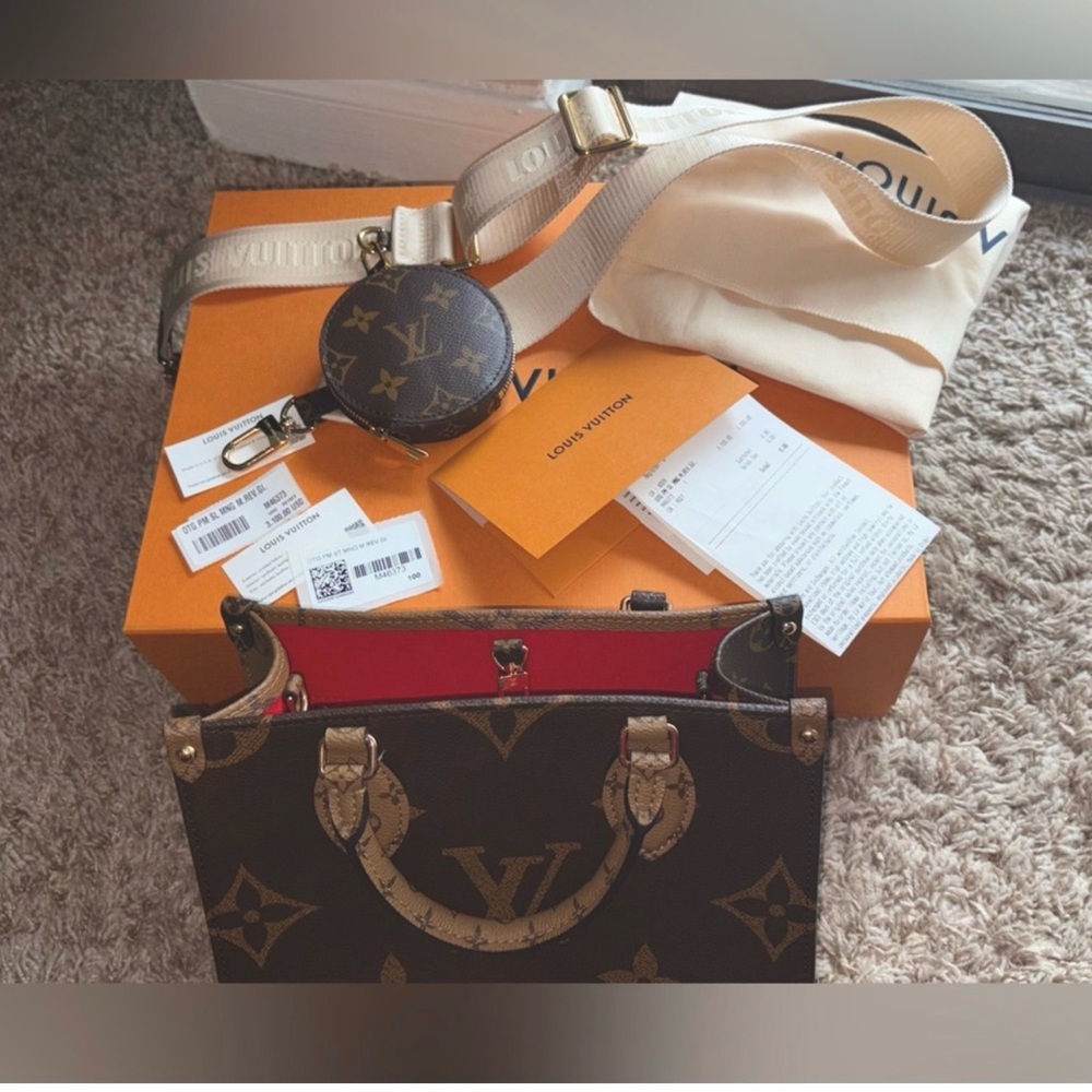 Louis Vuitton Monogram Handbag with Coin Pouch